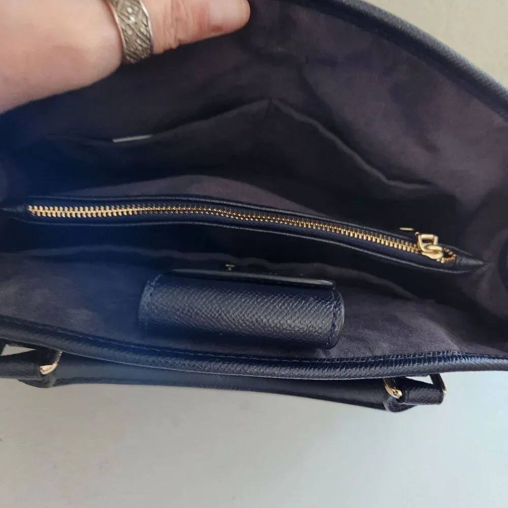 Like New Coach Margot Black Leather Shoulder Bag Purse - Picture 15 of 16